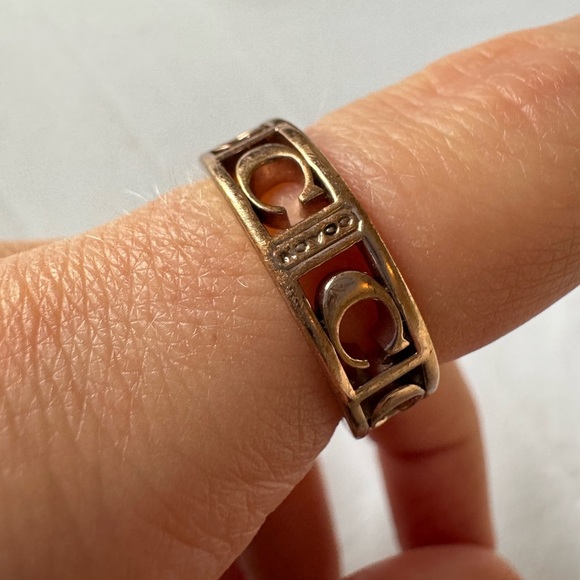 Coach Rose Gold Tone Cutout Ring size 7 - Picture 1 of 4